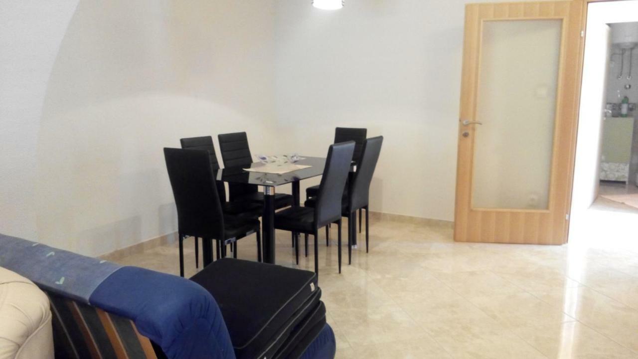 Ivica Apartments Punat Exterior photo